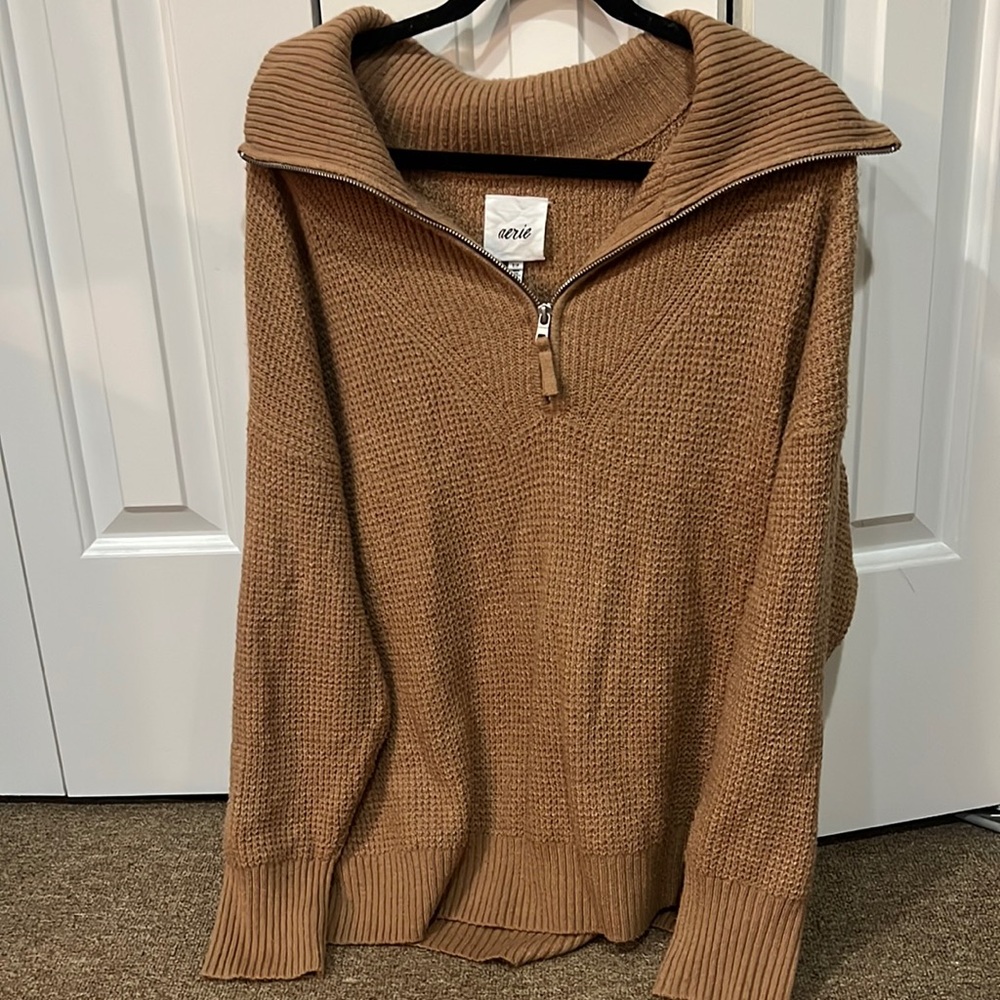 Aerie sweater